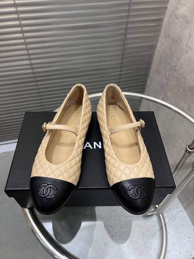 出厂 Chanel 小香新款芭蕾鞋玛丽珍平底单鞋 鞋面进口羊皮面料， 垫脚内里羊皮， 原版真皮大底 Size:35-41 40 41定做