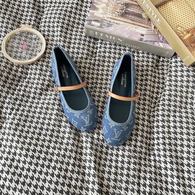 出厂： Louis Vuitton 路易威登2025顶级专柜 官网上新 独家首发 Lv 路易威登 25Ss 印花玛丽珍 Lv玛丽珍 Lv单鞋 Lv奶奶鞋路易威登