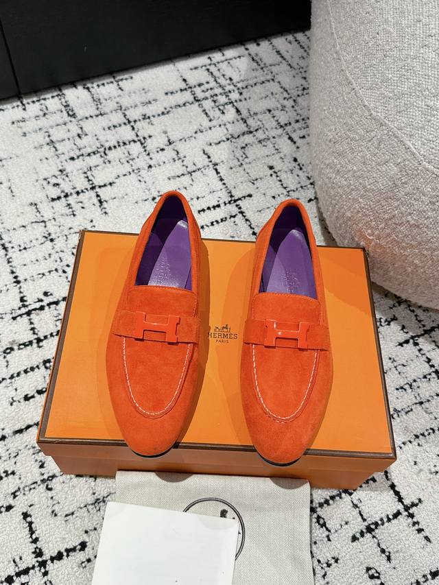 顶级版本 Hermes 25Ss经典款毋庸置疑是奢侈品中的翘楚 每个单品出来都是非常深入人心 虽然款式出的少 但是胜在精 胜在经典 从来不会过时 属于保值升值的