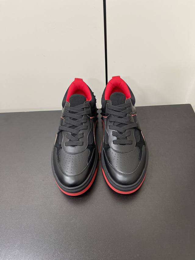 男款 Christian Louboutin 路铂廷Cl铆钉 红底鞋 Astroloubi系列 情侣款 休闲 运动鞋 复古 篮球鞋 板鞋 Astroloubi以