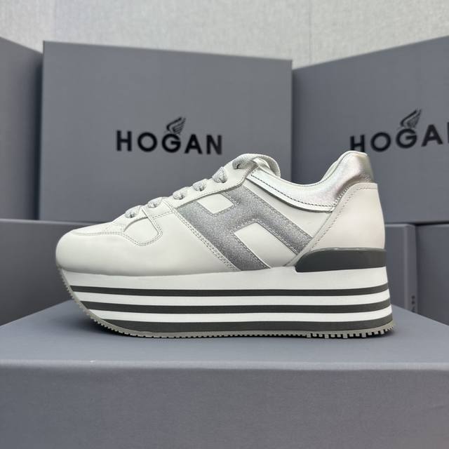 Hogan 顶级版本！！ 度假系列新款顶级版现货发售 松糕厚底顶级版 都市新潮休闲风 各明星 博主推荐 时尚百搭风格百变！原版楦型 原版大底一比一为你打造 值得