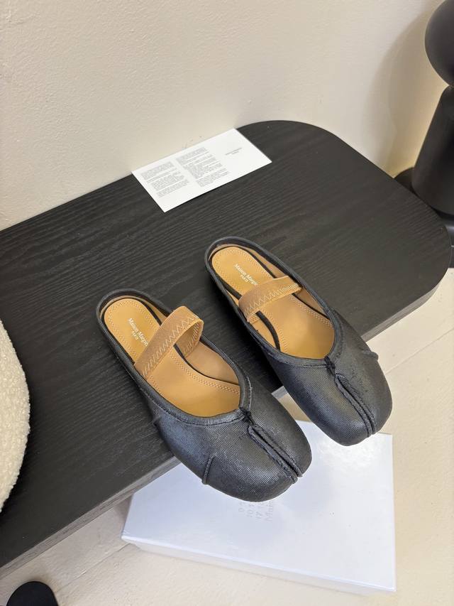 代购级版 Maison Margiela 马吉拉 Tabi褶皱芭蕾舞鞋 太火了！依旧保持的高水准出货！可以一直相信咱家的马吉拉马吉拉这双皮子很软！！可以暴走的程