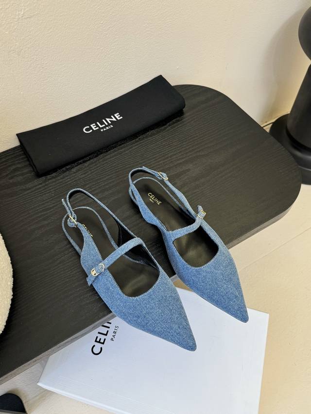 Celin*经典复古尖头高跟鞋 塞林这系列真的很复古 无敌搭配怎么穿都超级好看 小尖头是设计巨显脚瘦小 面料原版定制材质 内里垫脚均为小羊皮 意大利进口真皮大底