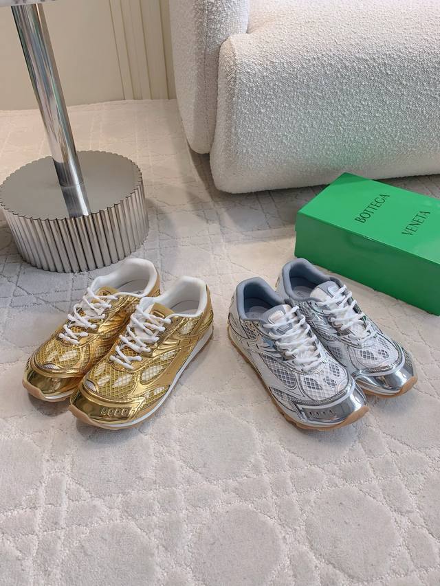 女款 男款 Bottega Venet*新款Orbit网面运动鞋 最全配色 超多明星同款 采用轻质科技网面布料 搭配几何图形外底 王炸系列 高版本 上脚超级酷