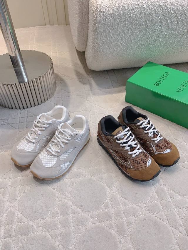 女款 男款 Bottega Venet*新款Orbit网面运动鞋 最全配色 超多明星同款 采用轻质科技网面布料 搭配几何图形外底 王炸系列 高版本 上脚超级酷