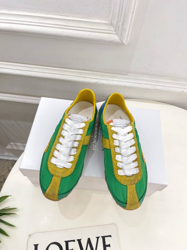 Maison Margiela 马吉拉 2025Ss 早春新品Sprinters拼色低帮运动鞋休闲鞋 Mm6作为这两年最受欢迎的鬼才设计师品牌，设计简单、奢华的