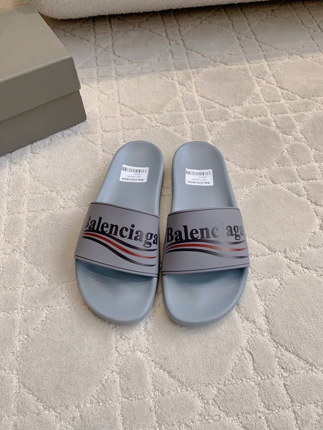 出厂价P 男款 Balenciag*经典款男士沙滩拖鞋 休闲百搭款 整双鞋子轻便舒适 Zp购入1:1复刻 尺码39-44 45定做