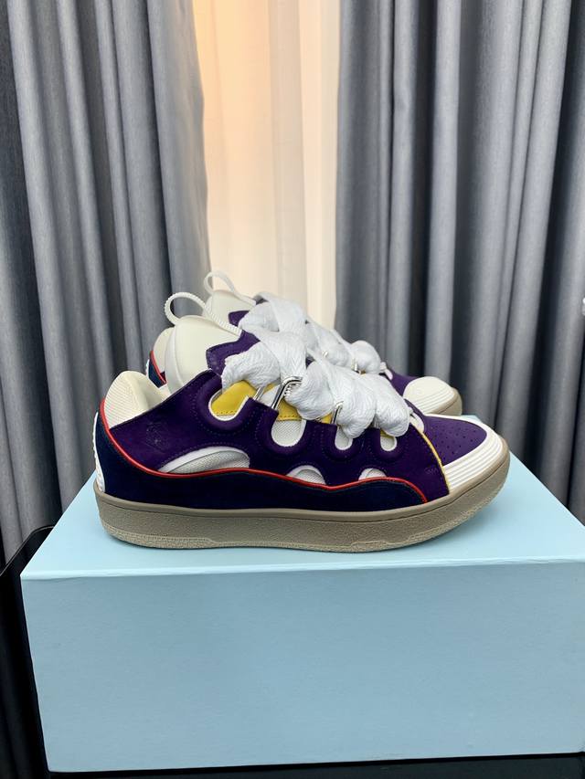 出厂：情侣款 独家顶级版本 长期做货 浪凡Lanvin × Gallery Department 联名款限定系列 情侣3代面包休闲鞋 沉稳、笃定、活泼、经典与潮