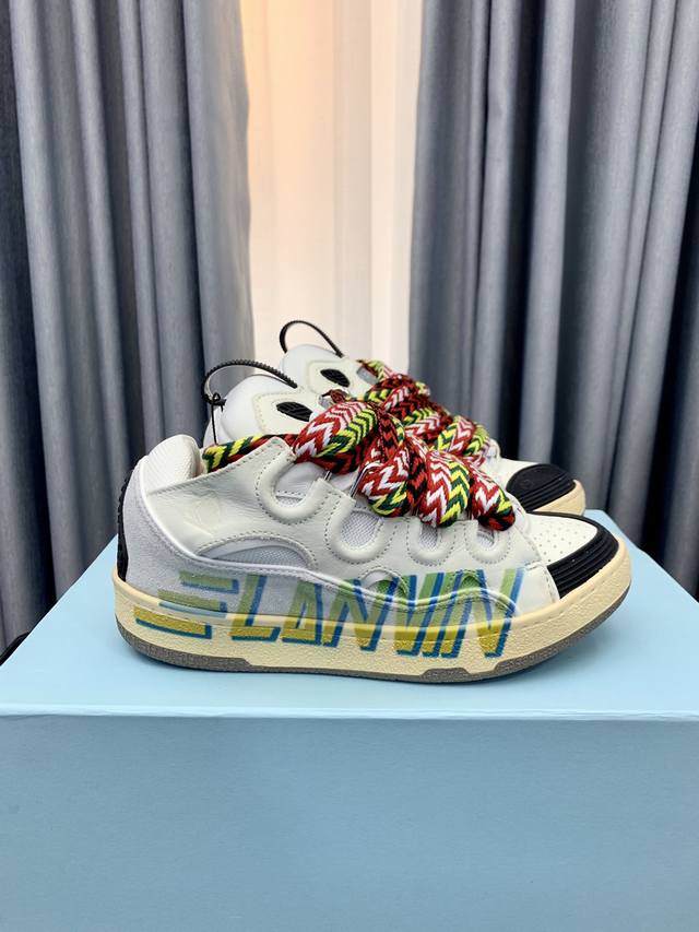 出厂：情侣款 独家顶级版本 长期做货 浪凡Lanvin × Gallery Department 联名款限定系列 情侣3代面包休闲鞋 沉稳、笃定、活泼、经典与潮