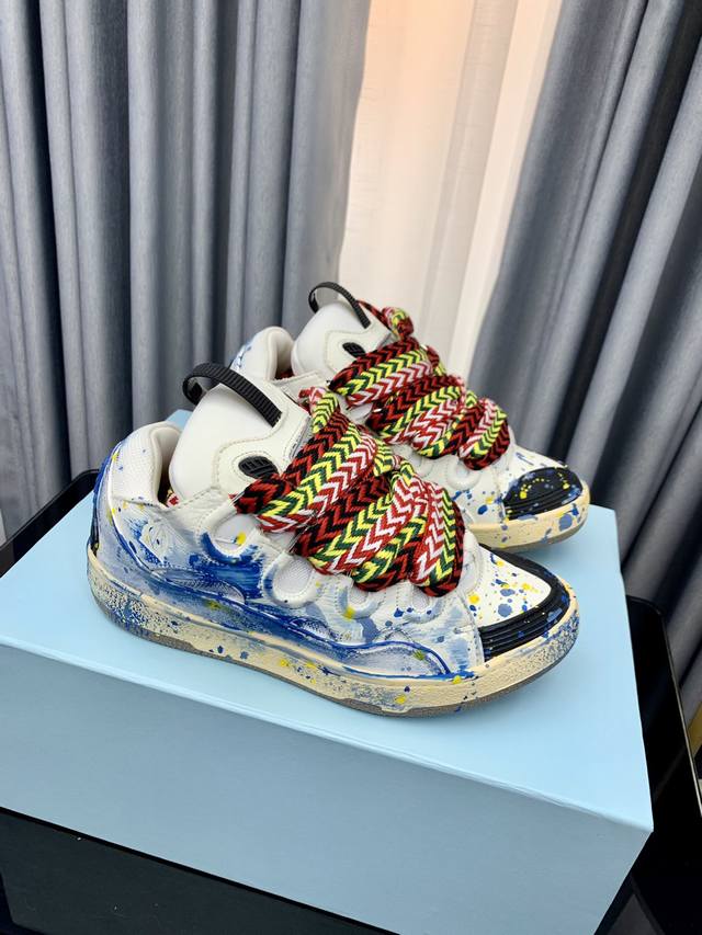 出厂：情侣款 独家顶级版本 长期做货 浪凡Lanvin × Gallery Department 联名款限定系列 情侣3代面包休闲鞋 沉稳、笃定、活泼、经典与潮