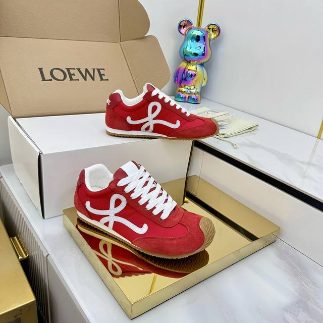 独家顶级版本 长期做货 Loewe罗意威德 最新配色德训全系列 情侣款代德训鞋 全网最快购入原版开发，穿几年不过时的，超级经典系列，网红最热爱的打卡神鞋，最快出