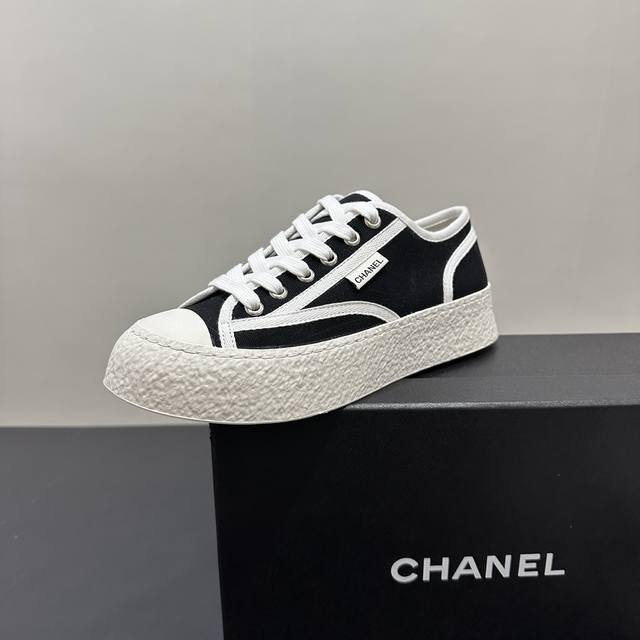 Chanel.Vintage 香奈儿2025早春新款 中古运动厚底饼干鞋休闲鞋太有范儿了 复古Coco女鞋.一直以来异常的盛行. 这款致敬经典系列！ 上脚超好看