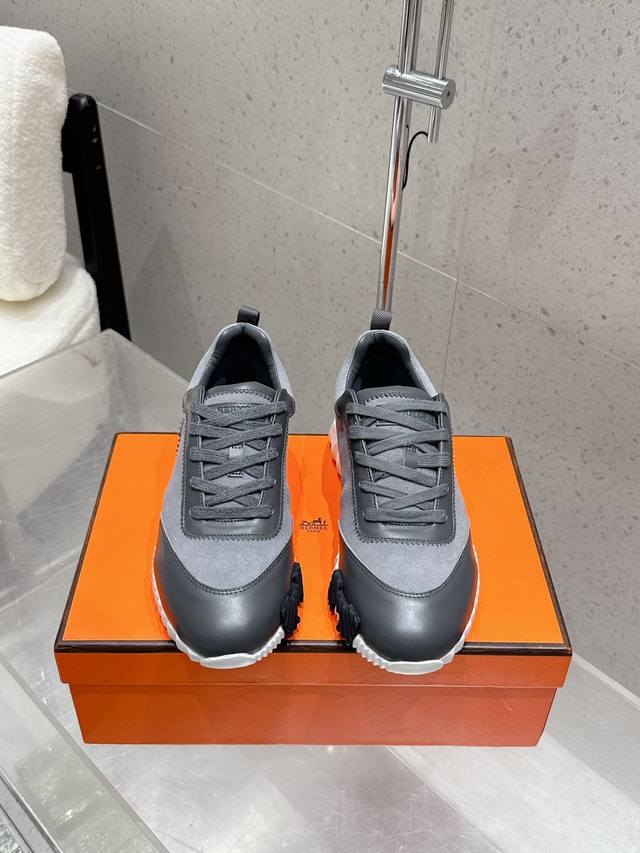 顶级版 情侣款 男码10 Hermes 爱马仕 Bouncing男女同款休闲运动鞋 情侣款麂皮拼网面休闲鞋 女码 35-41 40、41不退换 男码 39～45