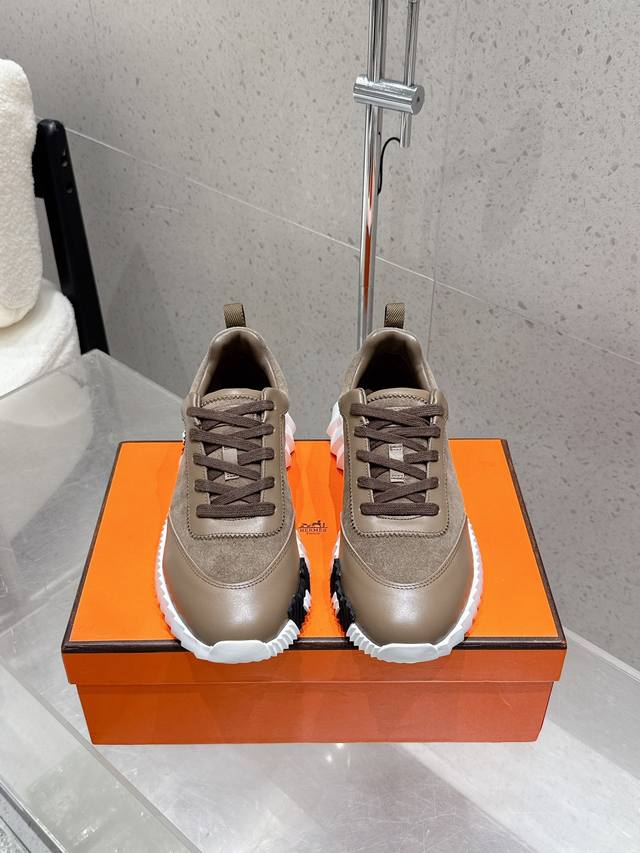 顶级版 情侣款 男码10 Hermes 爱马仕 Bouncing男女同款休闲运动鞋 情侣款麂皮拼网面休闲鞋 女码 35-41 40、41不退换 男码 39～45