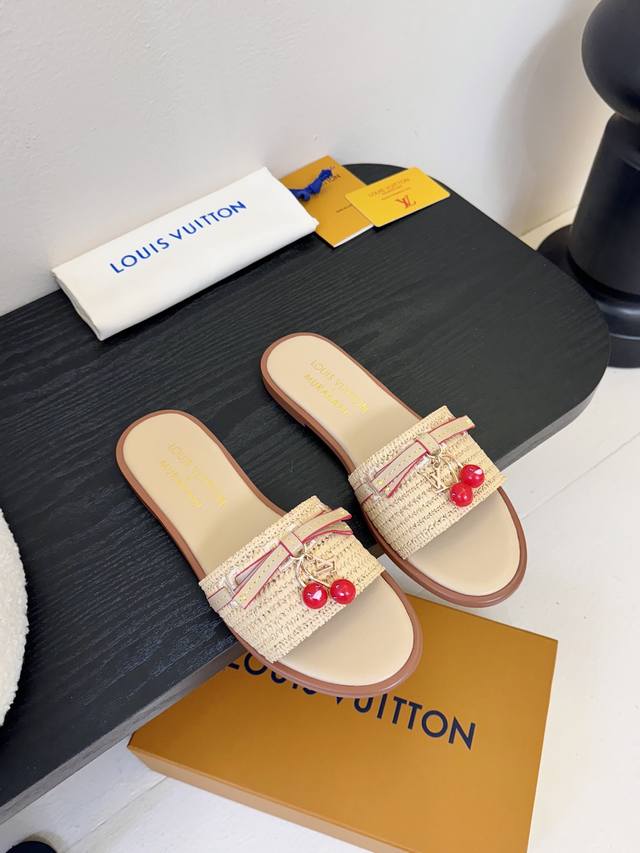 Louis Vuitton Ss25 New Arrival Lv驴牌春夏新品系列高跟拖鞋 简约精致，高级感满满，尽显优雅气质～上脚超好看，拉满了夏日美鞋的绝绝
