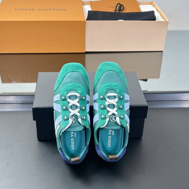 顶级版本 Lv Sneakerina 最新芭蕾运动鞋～轻盈舒适 混搭百变 复古摩登 每个颜色都爱不释手芭蕾运动鞋 德训芭蕾舞鞋 原版购入开发完美复刻Sneake
