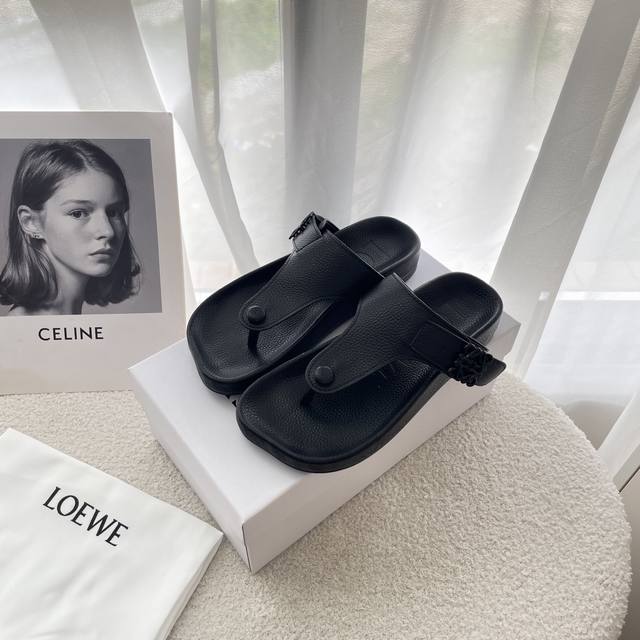 Loewe 罗意威 2025顶级专柜 新款限定官网上新 全球首发 Loewe 罗意威 25Ss 夹脚人字拖 Loewe人字拖 罗意威Loewe Loewe鞋控小