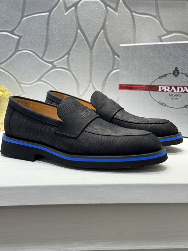 Prada* 普拉达~松糕厚底男鞋，原单级完美精品，布洛克风格男士正装休闲皮鞋，奢华用料，选用进口牛皮，搭配水染牛皮内里，4.5厘米增高Pu发泡轻质大底，完美还