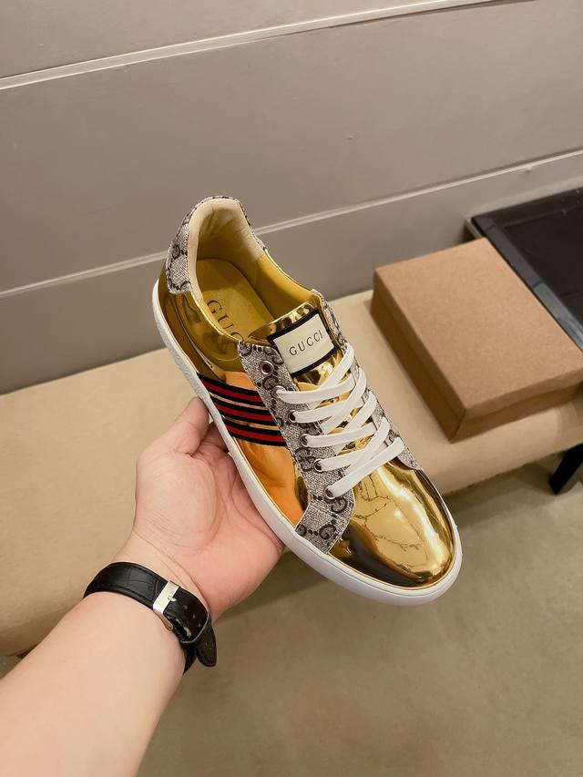 调工厂P价 女装女鞋 运动原单，品牌Gucci，古奇官方同步休闲鞋～四季潮鞋 专柜品质，古奇1:1优质做工，鞋面:进口金色牛皮、全真透气羊里 拒绝掉色 时尚懒人