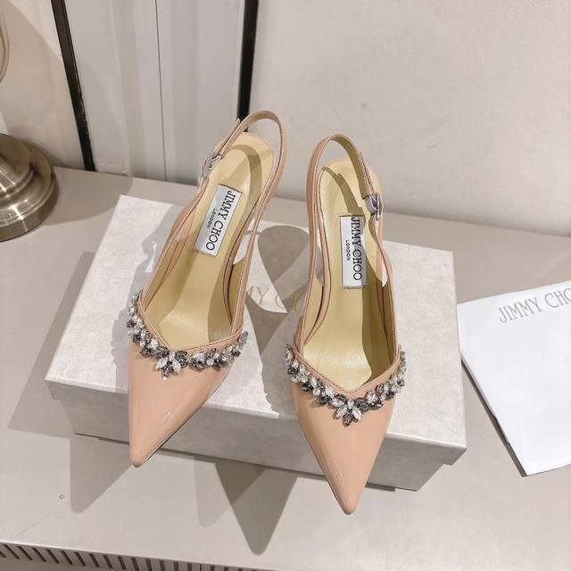 工厂P价 女装女鞋 运动原单 Jimmy Choo 2025夏日爆款， 尖头水钻高跟鞋 凉鞋适合任何场合，美到炸的款 澳大利亚尖头镶钻系列、简直是美上天了，爱上