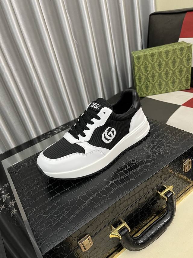 调工厂P价 男装男鞋 运动原单： 古奇Gucci 最新爆款休闲鞋，顶端品牌 奢侈～代购，顶级～质量。专柜同卖产品 面料原版采用3D打印技术 舒适的羊皮内里 ，3