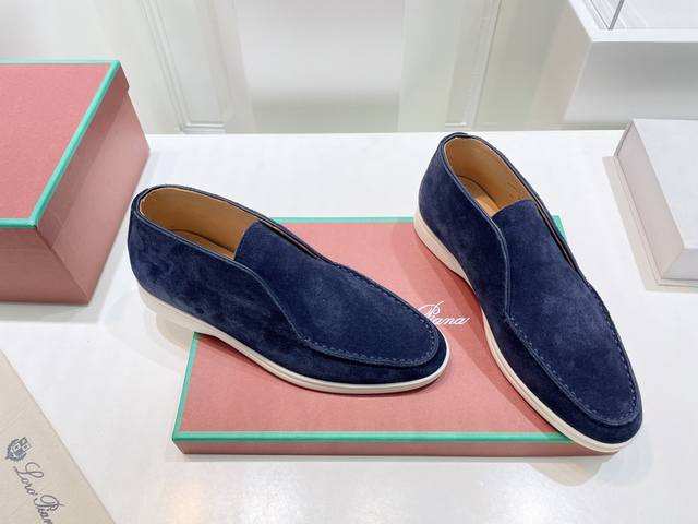 Loro Piana 帆船鞋 Open Walk深口鞋，高帮 意大利顶级羊绒品牌，不懈追求优质，珍稀原材料，对于优质品质的矢志不渝追求已令它成为行业的标杆，羊绒