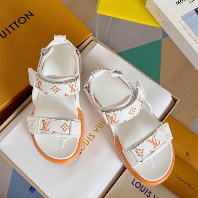 L家 顶级 Size: 女款35-40，41 42订做Lv 路易威登 驴牌 L家 女款 Archlight系列 厚底 魔术贴 凉鞋原版购入开发 做货 本款 Lv