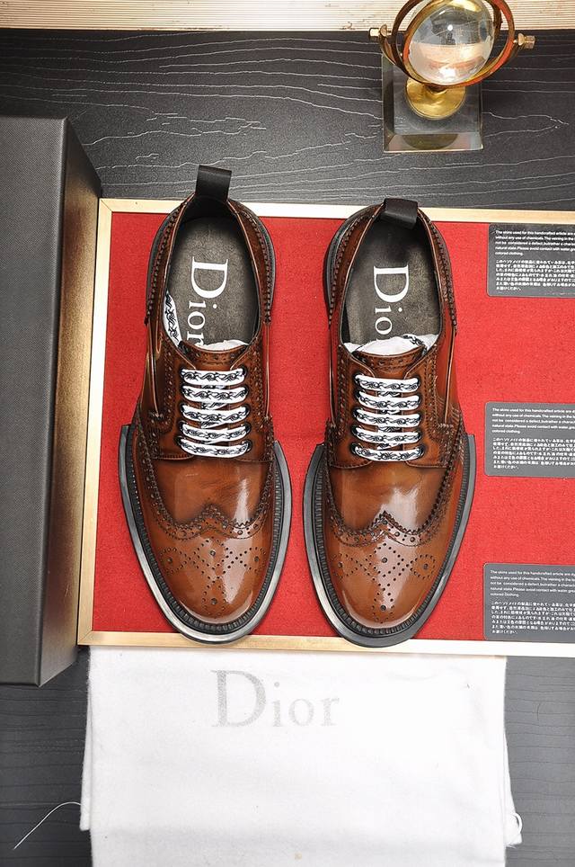 出厂价P 迪奥 Dior 高端貨 牛里 原單品質Dior .迪奧 原單代購、高端皮鞋、面料：採用意大利進口開邊珠牛皮水染牛里 牛皮里特供原版大底、做工精細、實物