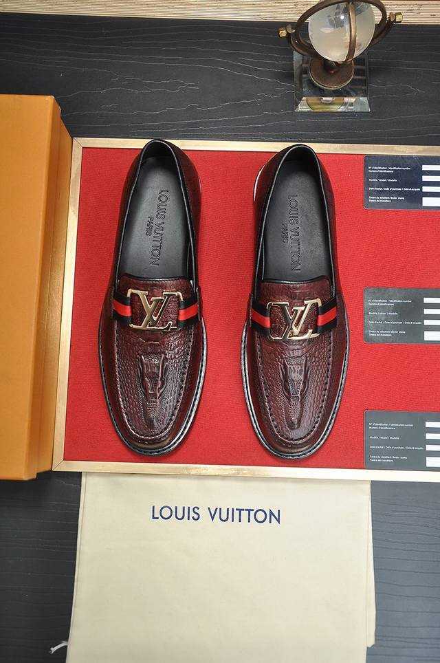 出厂价P Louis Vuitton 羊皮内里 新款牛皮Lv正装鞋专柜一比一制作原单品质、进口牛皮鞋面全羊皮内里原单原版橡胶大底、｛高品质看得见｝码数：38-4