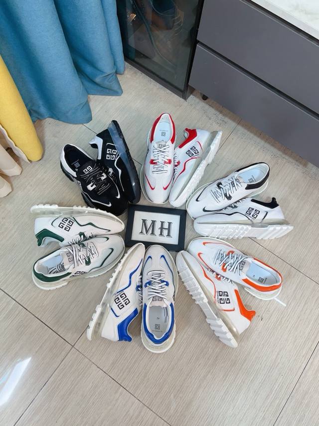 出厂价P Givenchy 纪梵希 高端版本 专柜同步发售鞋面：意大利进口品牌Logo印花布匹 尽显奢华，羊皮内里加上双层组合，脚感舒适，鞋底：原厂特供气垫Tu
