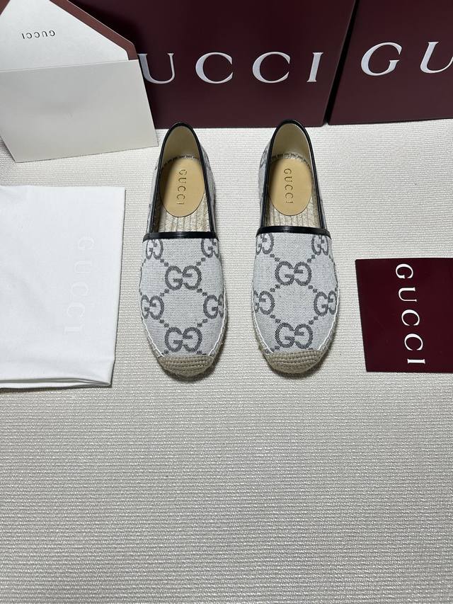 Gucci 2025Ss新款马衔扣女士新款渔夫鞋 这款鞋采用米色和深棕色Gg帆布制 成整双鞋子采购Zp开发打造，全部定制材料，独家开模大底，细节全部对版出货，连