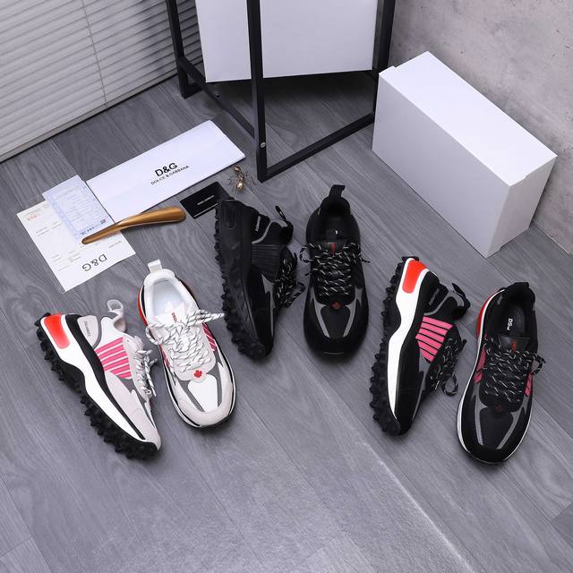 商品商标：Dsquared2 休闲男鞋正码码数: 38-46商品材料：精选磨砂牛皮拼接牛皮网鞋面 短绒内里 牛皮鞋垫 原版大底