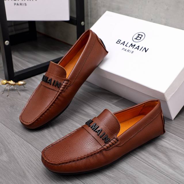 商品商标： Balmain 套脚鞋正码码数: 38-44商品材料：精选牛皮鞋面，进口猪皮内里。原版大底