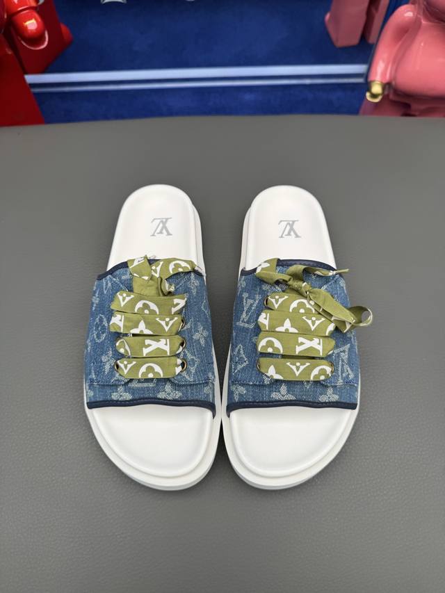 38-45 45定做Louis V*高端精品 奢品拖鞋，1:1高端品质，休闲阳光宽松舒适型，最高版本高品质精品，经夏季必入哦！