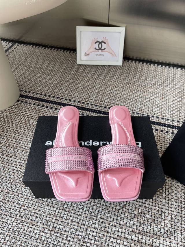 Alexander Wang 大王 春夏新款 平底 拖鞋 整双鞋子采购Zp开发打造，全部定制材料，独家开模大底，细节全部对版出货，连包装也做到跟正品一样 原版定
