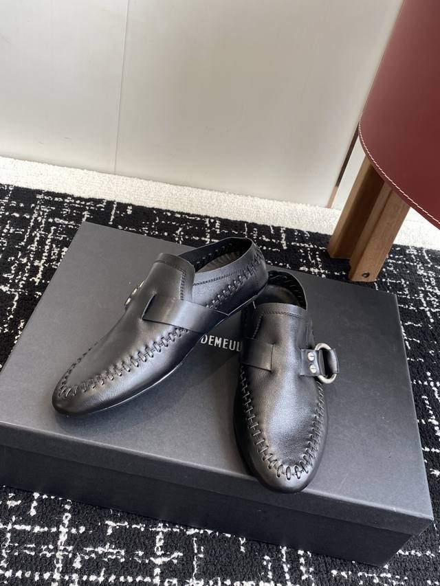 代购级半拖470 短靴660 长靴 Ann Demeulemesster 2025新款半拖 短靴 骑士靴安特卫普创意总监Stefano Gallici以”游牧精