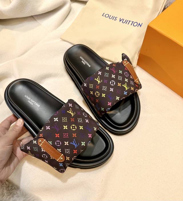 情侣款Vuitton Loui .馿家￣￣￣￣￣★顶级版本 ★原版开发 ★码数35 45多色可选