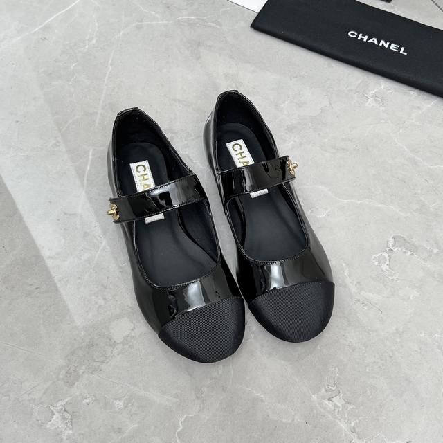布面 皮面 Chanel 香奈儿 25早秋顶级版本 Hk海外代购 原版1:1玛丽珍圆头芭蕾舞鞋 好品质不多 真正做到随便进出专柜无压力 无论楦型、皮料选择、制造