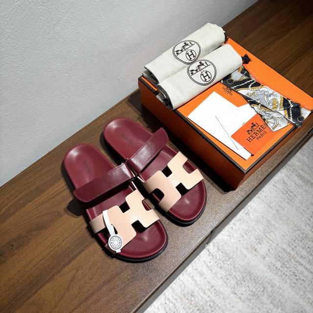 出厂价Pp：女款 男款10品牌：Hermes编号：H8018-210199颜色：拼色色系码数:35一40 38-45鞋面材质：进口小牛皮大底材质：Tpu防滑耐磨