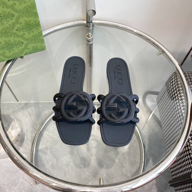 Gucci 古驰～Gg镂空防水果冻鞋、懒人拖鞋一体成型胶拖鞋、软软的！防水又防滑海浪沙滩没有比它更配的拖鞋了特殊渠道货，直供海外原版开模Tpu软胶材质原版Log