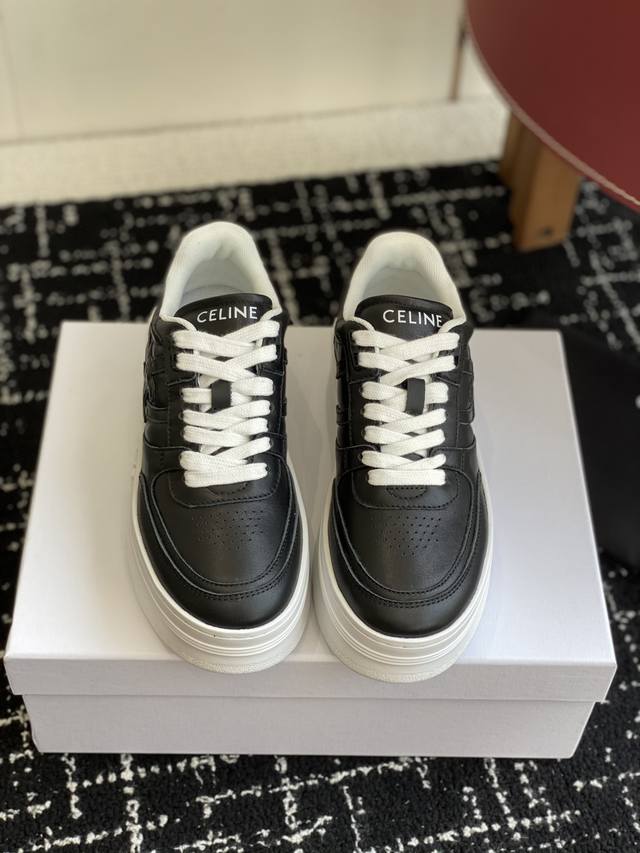 代购级薄底400 厚底 Celine思琳赛琳Celine Runner 动鞋鞋舌和鞋后帮饰有Celine标志运动鞋鞋后帮和侧面压印Celine标志 厚底面包鞋2