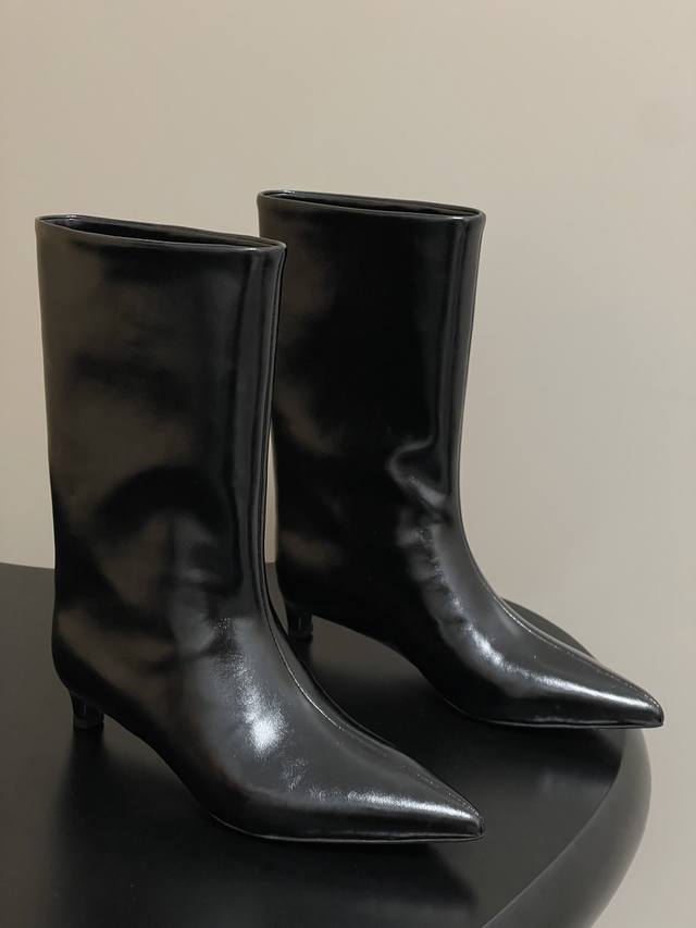短靴 -长靴 -25Ss秋冬新款Jil Sander 吉尔桑达 小猫跟短靴尖头骑士靴长筒靴极简主义炒鸡柔软舒适矮跟鞋时髦精绝对不能错过的必入款，没有任何繁杂装饰