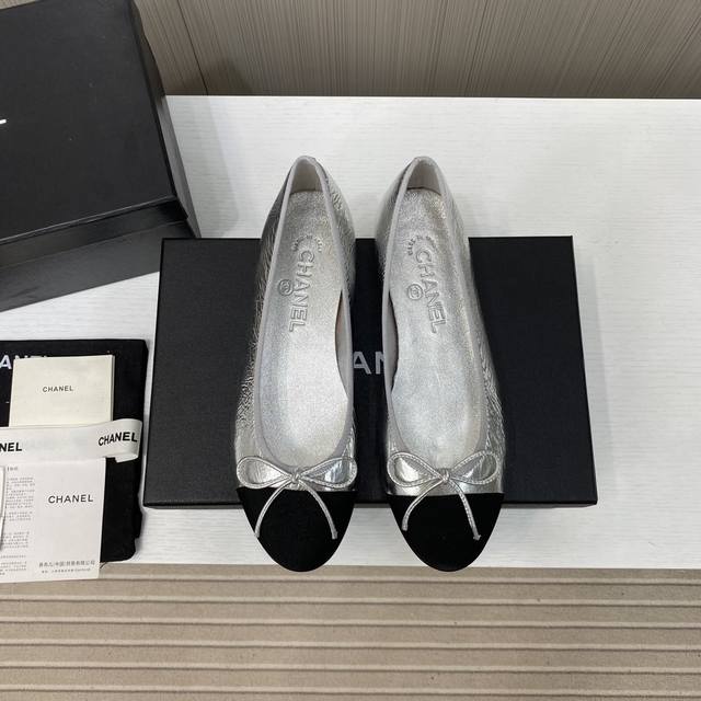 出厂价P 顶级品质一直都在升级的Chanel单鞋 Ss 顶级版本 Hk海外代购 原版1:1切割而成 Chanel香奈儿万年经典蝴蝶结 圆头芭蕾舞鞋 好品质不多