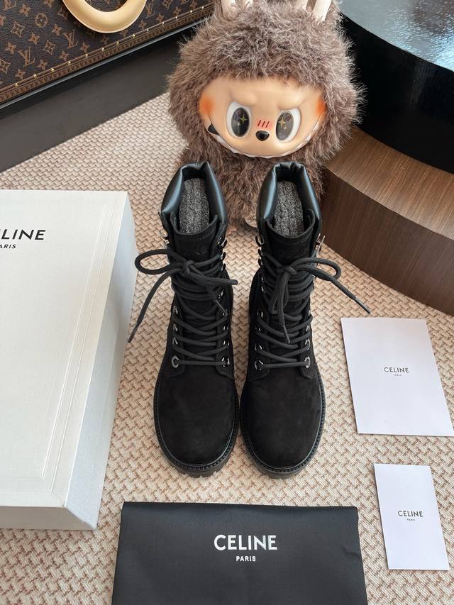 Celine 高帮鞋整双鞋子采购Zp开发打造，全部定制材料，独家开模大底，细节全部对版出货，连包装也做到跟正品一样。码数:女35-40 男39-45