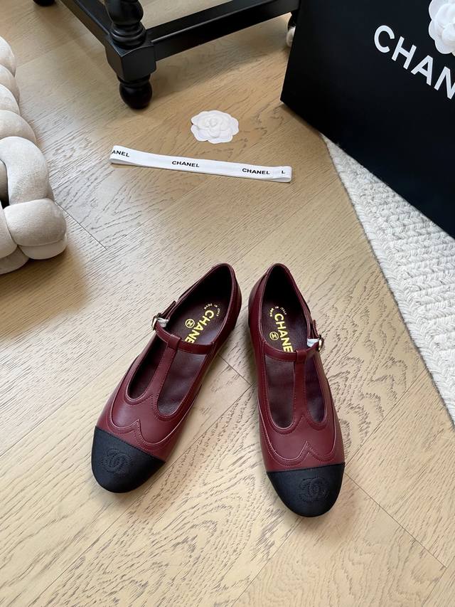 Chanel 25C新款玛丽珍单鞋系列！顶级版本！抢先发售鞋面羊皮 垫脚羊皮 真皮大底码数：34-41 34 40 41定制不退不换