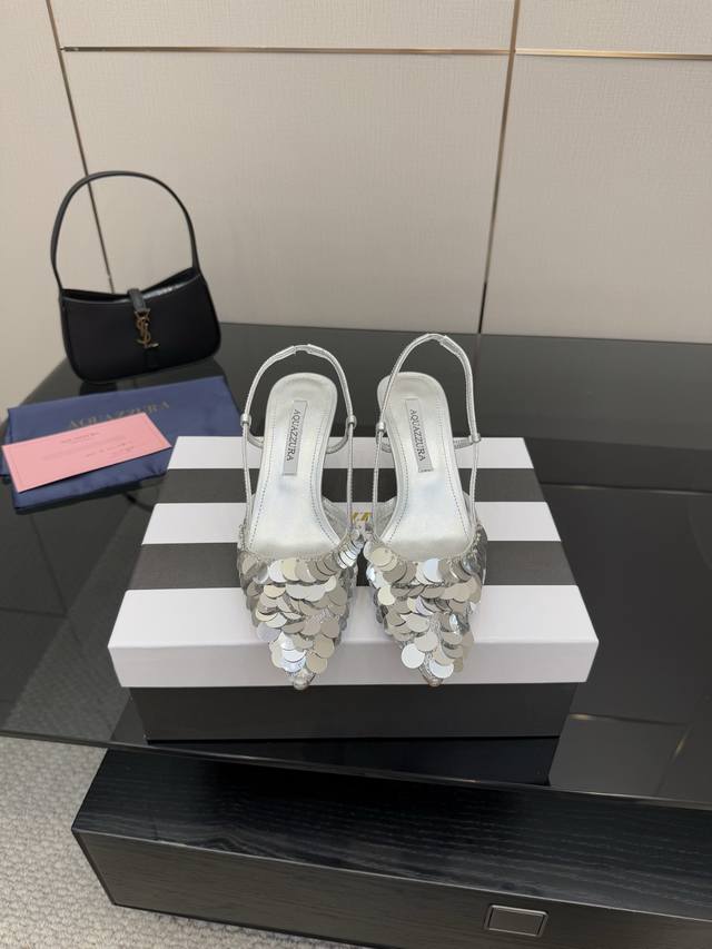 Aquazzura 新款顶级版本 菠萝女士幻彩 高跟凉鞋原版1比1开模鞋跟进口羊皮搭配原版开模鞋跟，简单大方 .使鞋子更有女人味，适合派对的设计适用各种套裙，于