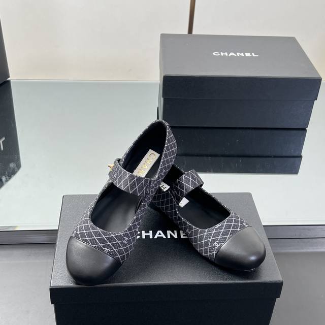 厂价 爆款！2025早秋新款 Chanel 网纱电绣玛丽珍鞋 这是一款很难让人拒绝的香奈儿玛丽珍温柔小可爱会情不自禁爱上的Maryjane跟平时常见的款式不太一