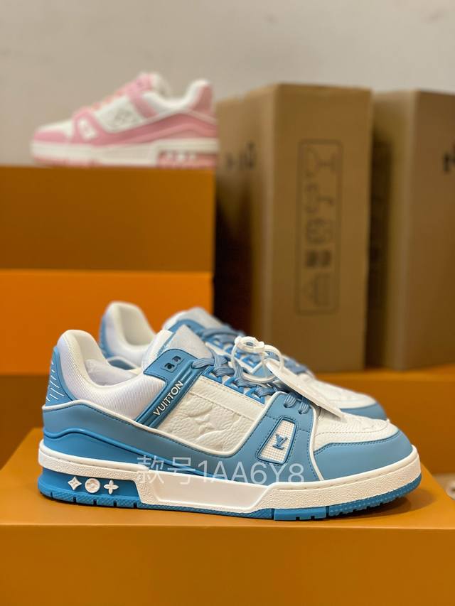 顶级版本 情侣款上线路易威登Lvtrainer 运动鞋Virgil Abloh 马卡龙系列款号1Aa6Y8从复古篮球鞋汲取灵感，打造备受青睐的Lvtrainer