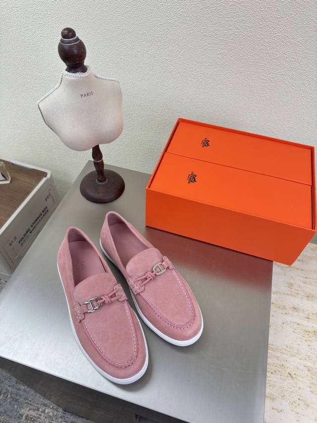 Hermes 爱马仕 H家 Game Kelly扣 厚底乐福鞋爱马仕 高版本 Hh 配手提袋 双只鞋盒包装 Game Kelly 扣 乐福鞋 粉色爱马仕 Job