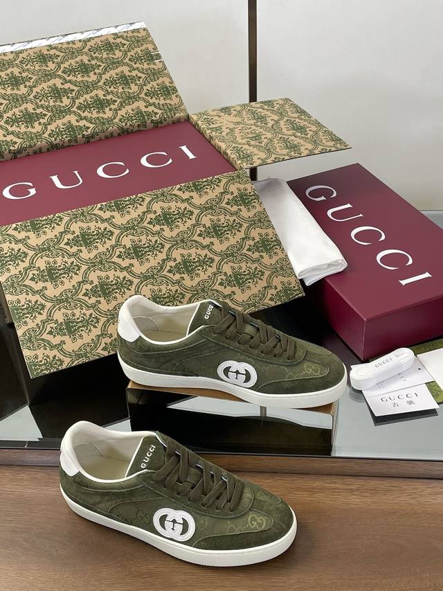 安可拉酒红礼盒飞机箱包装 Gucci Lido 系列互扣式G G情侣款德训鞋 男+50顶级代购级别古奇Ss春夏新款 情侣款G G-Lido系列休闲运动鞋小白鞋这